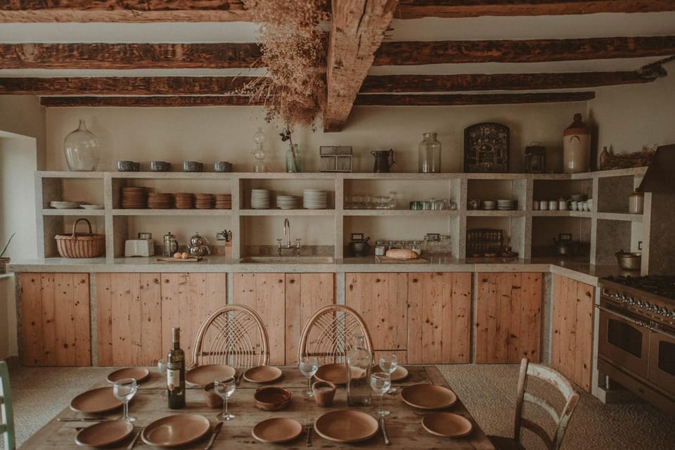 Kitchen or kitchenette, Dining area, Mountain view