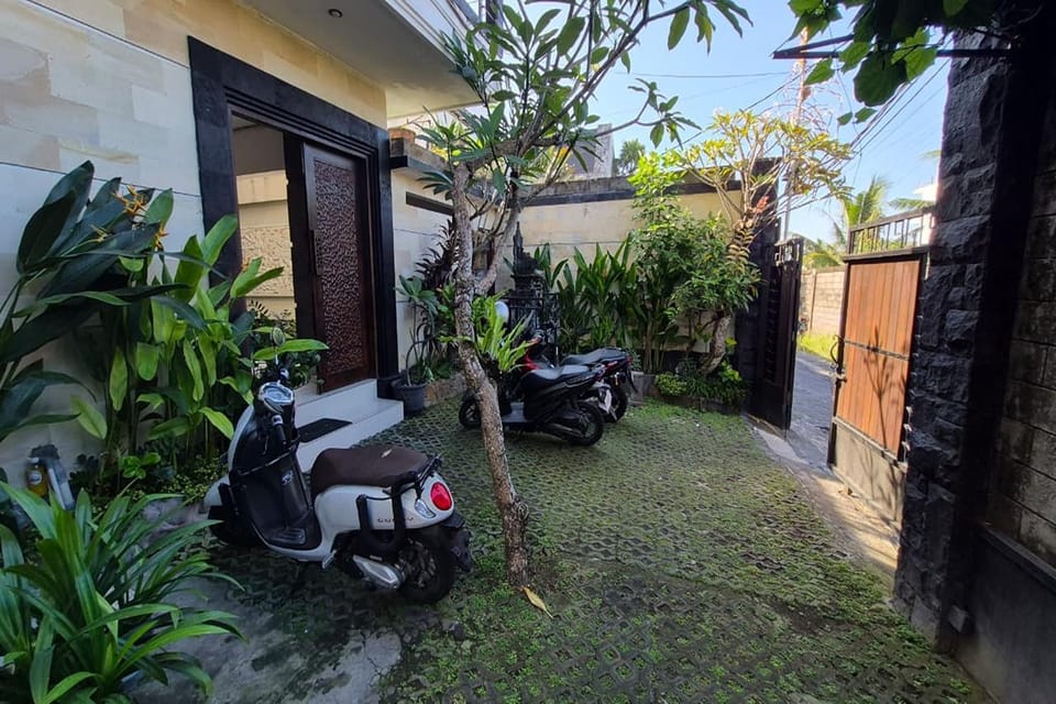 Property building, Parking