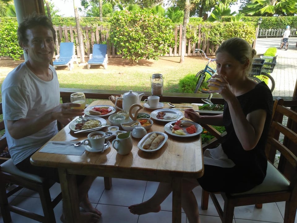 Food, Non alcoholic drinks