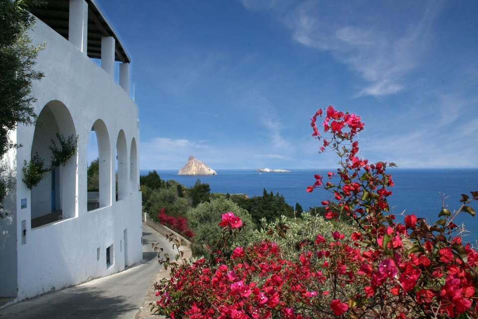 La Ginestra House in Sicily