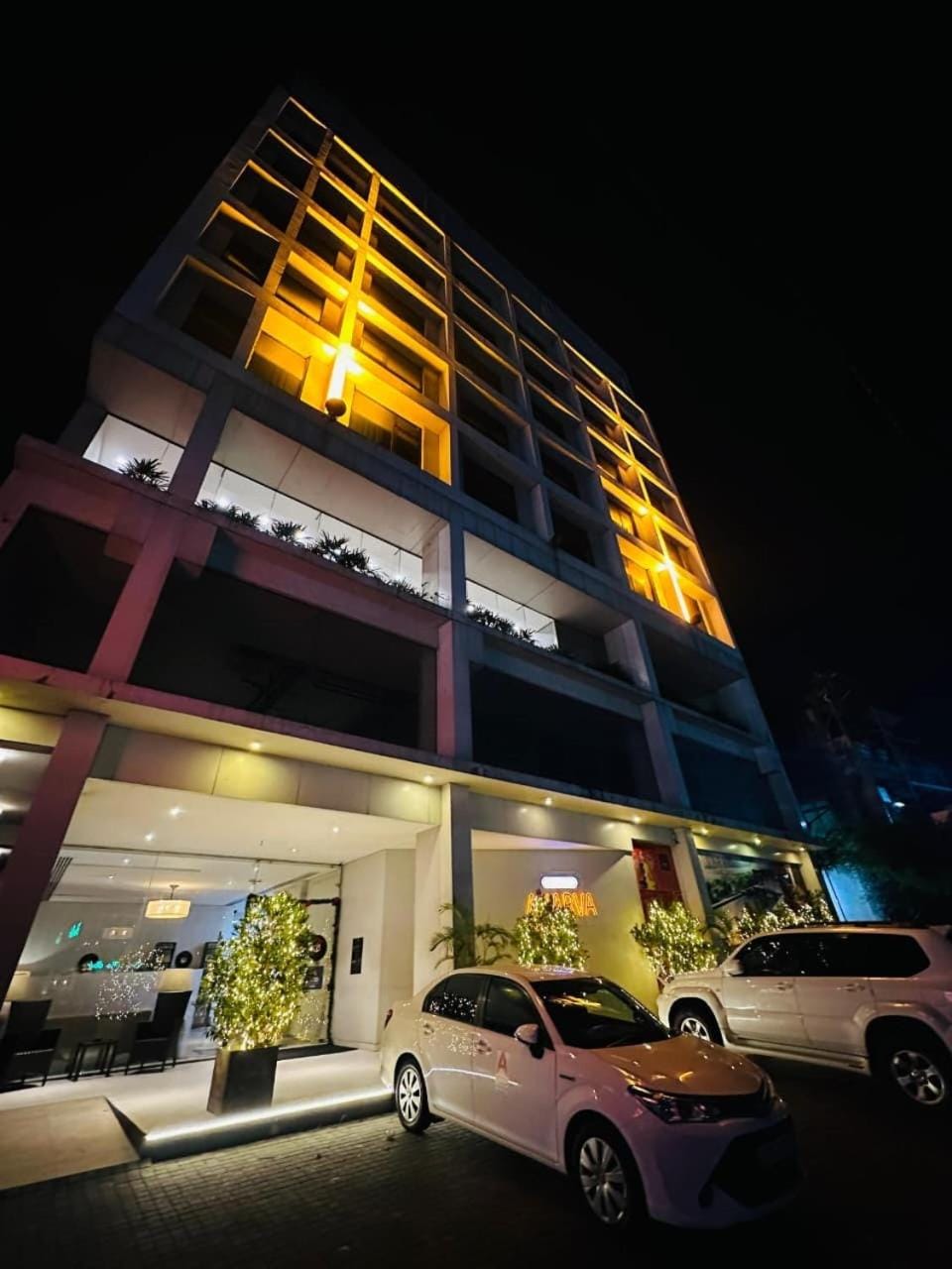 Anarva Hotel & Spa Hotel in Dehiwala-Mount Lavinia