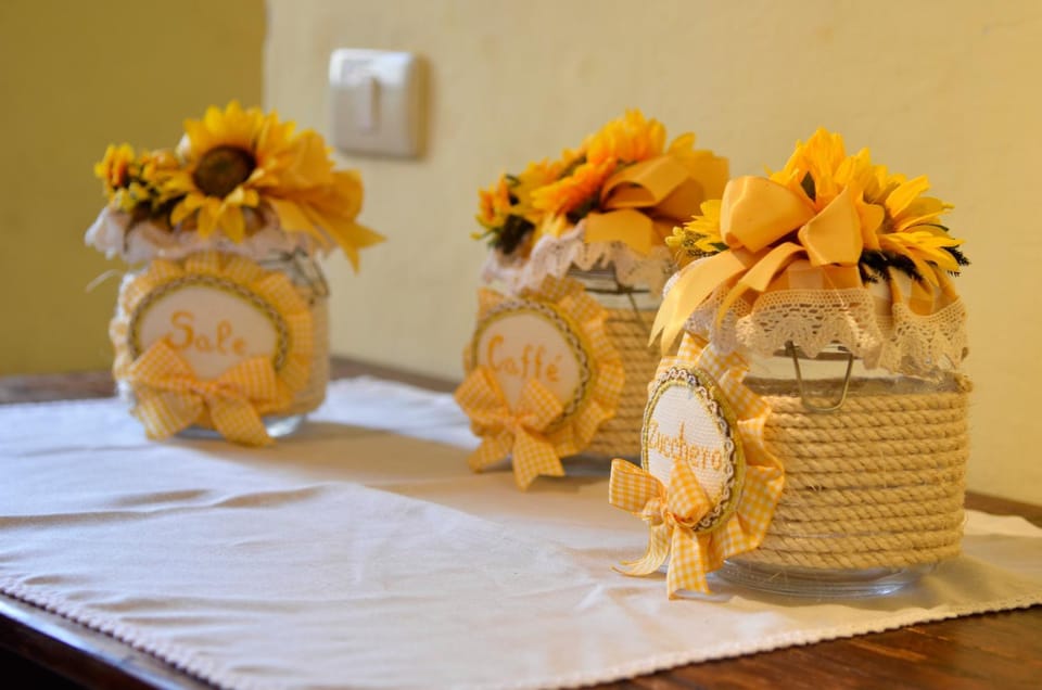 Food and drinks, young children