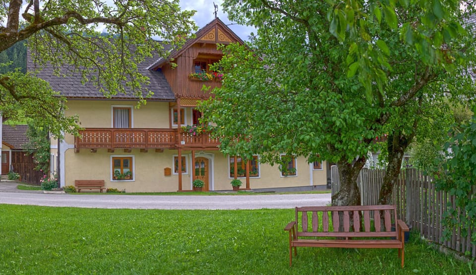 Facade/entrance, Summer, Garden