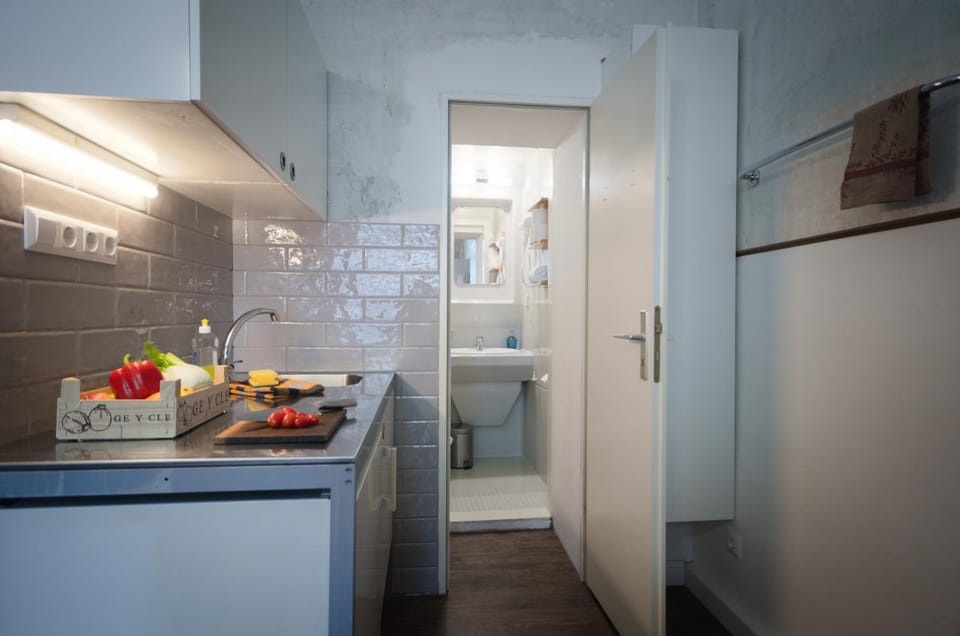 Kitchen or kitchenette