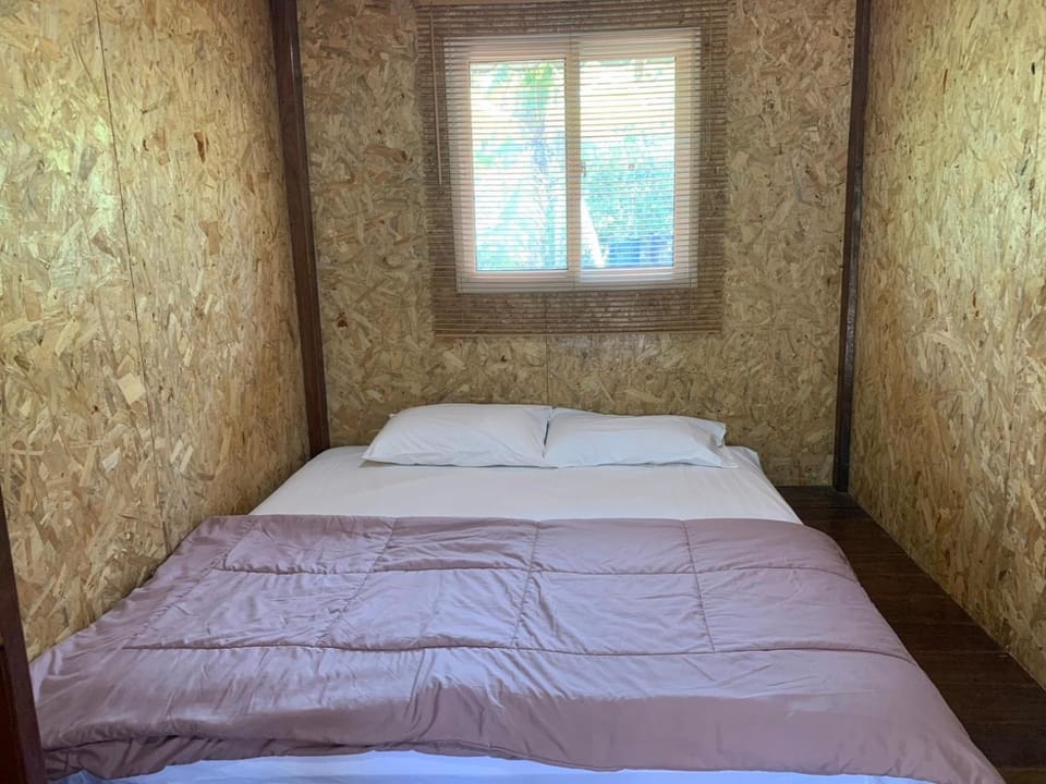 Baan Phuean Koh Kood Bed and Breakfast in Trat Changwat