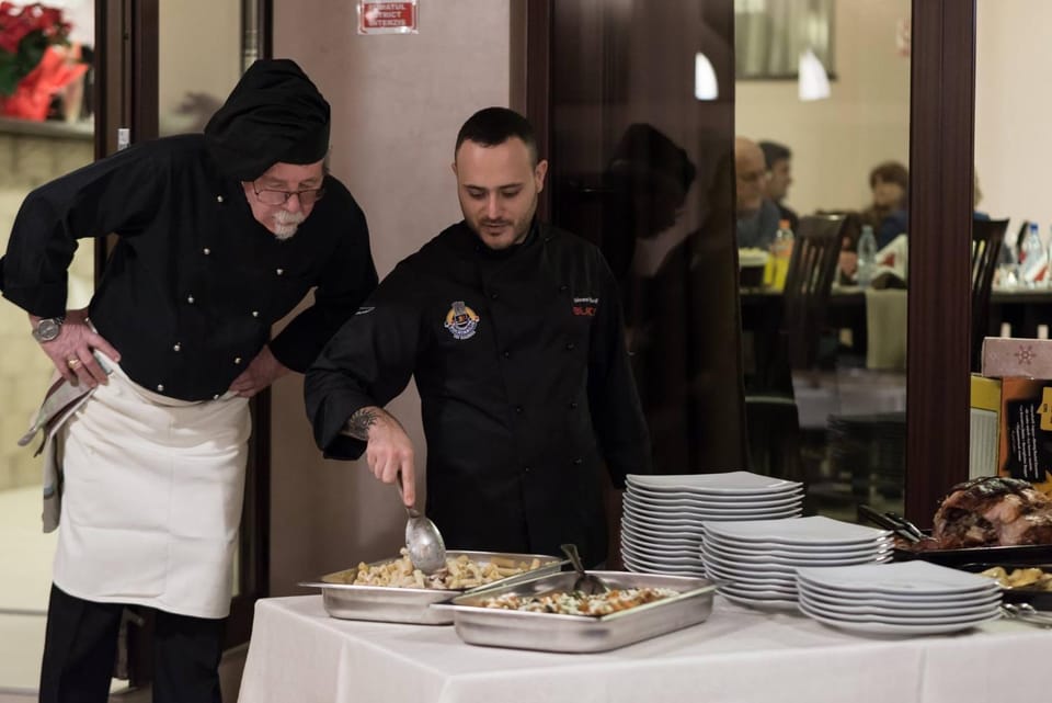 Staff, Food and drinks