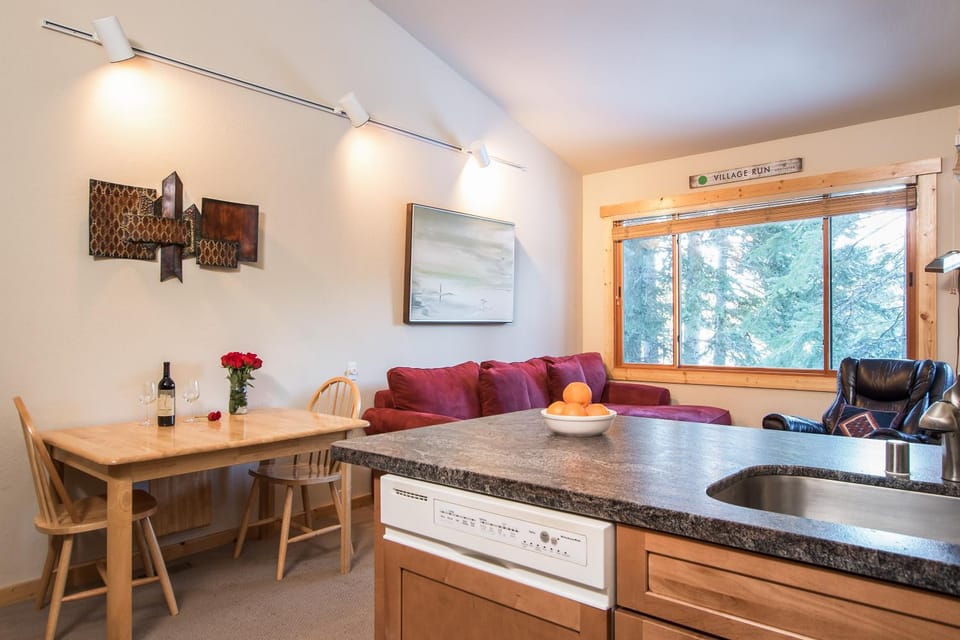 Northstar - Ski Trail Condo House in Northstar Drive