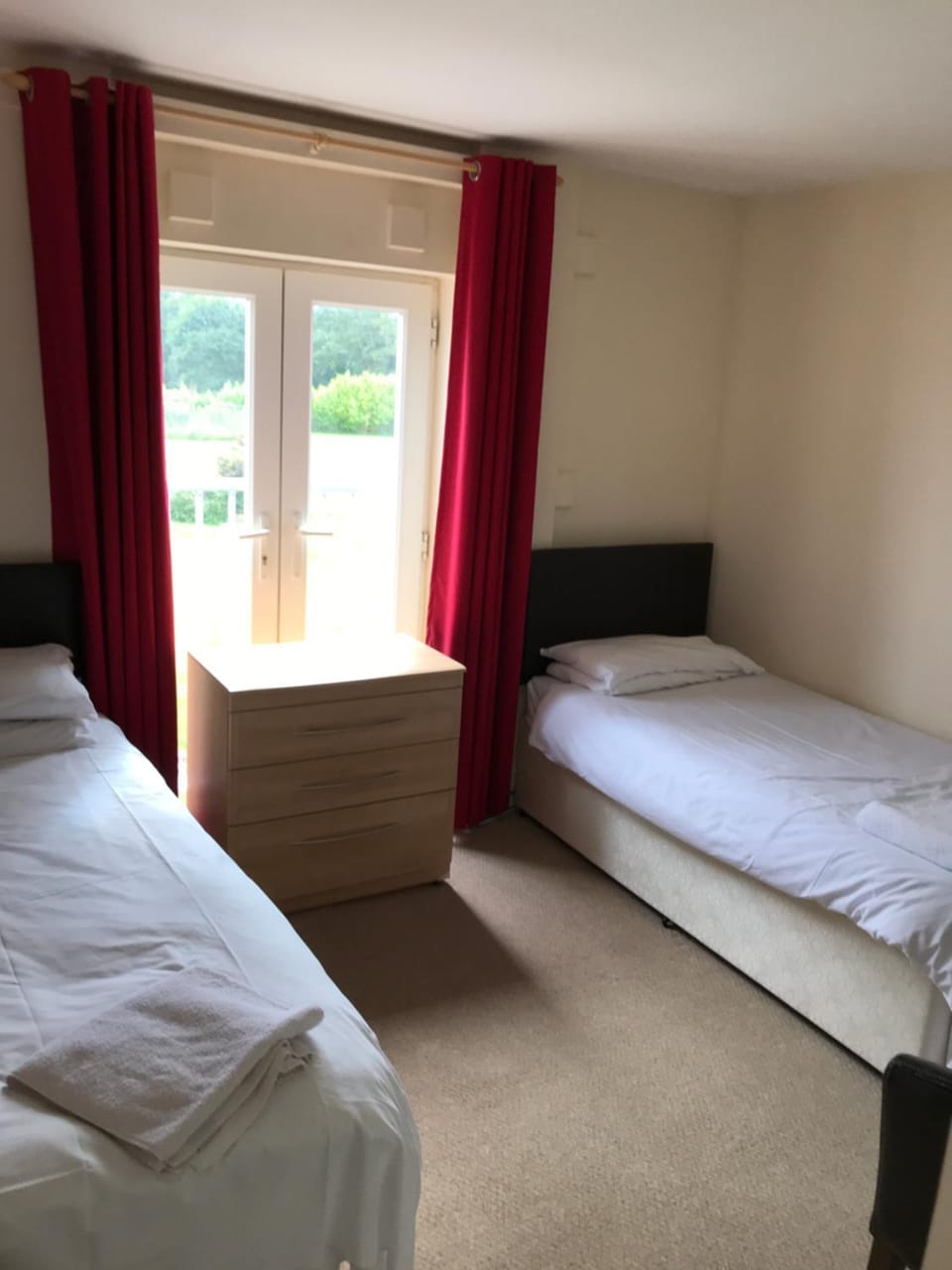 Pay2Stay Apartment in Wales