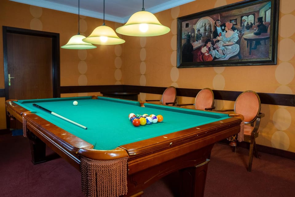 Billiard, Entertainment