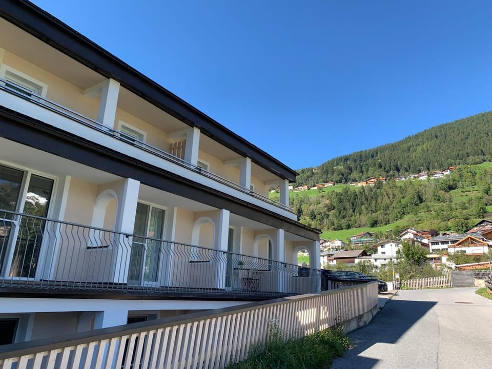 Property building, Street view