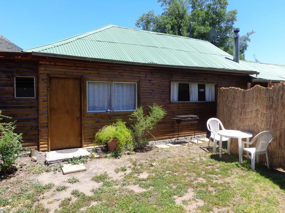 Patio, Facade/entrance
