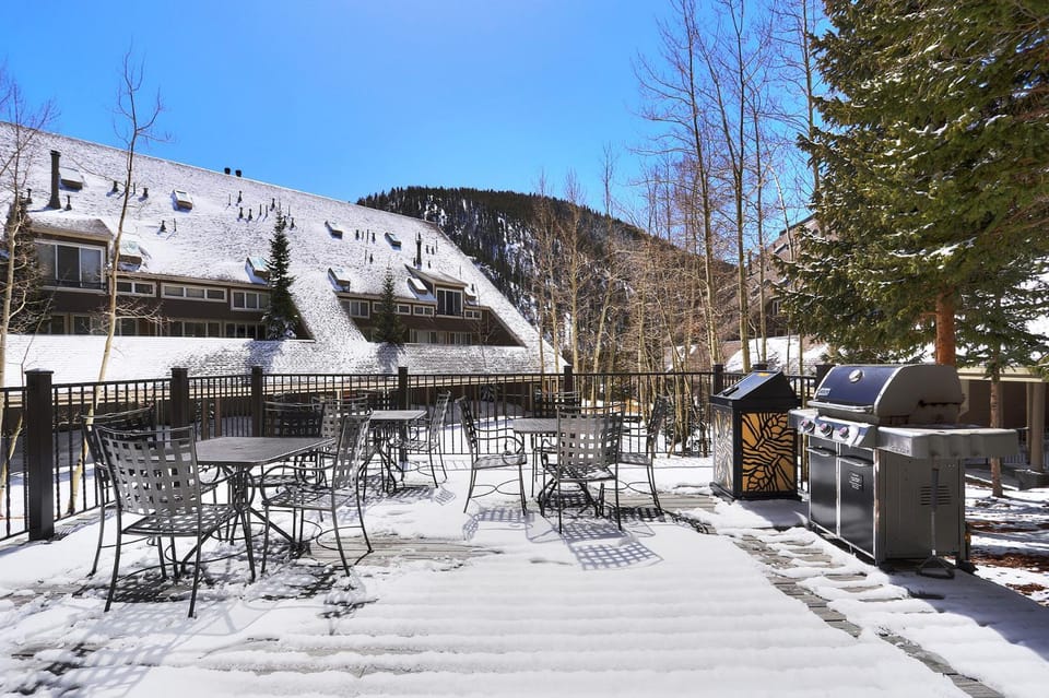Property building, BBQ facilities