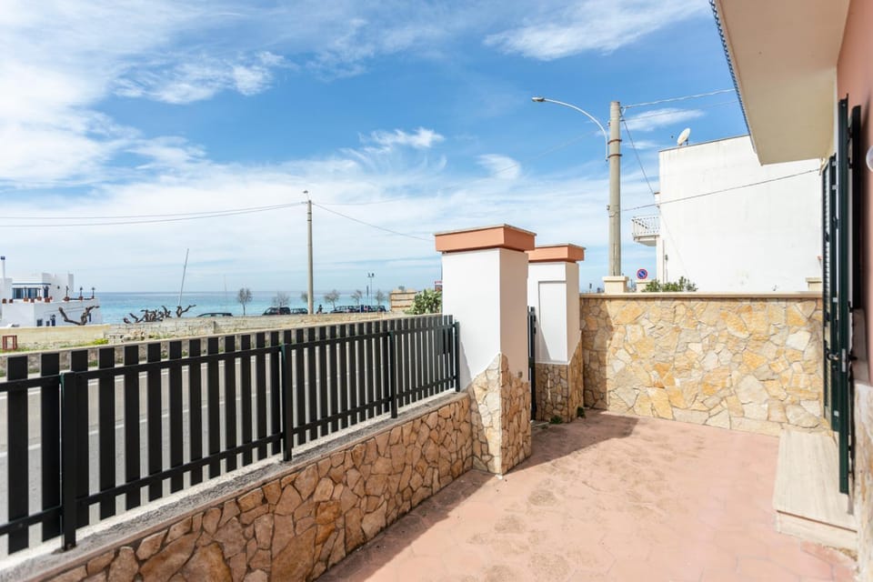 Property building, Sea view