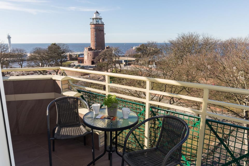 Natural landscape, View (from property/room), Balcony/Terrace, Sea view