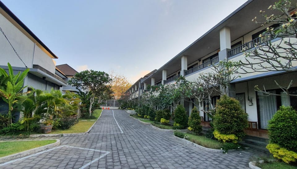 Property building, Garden