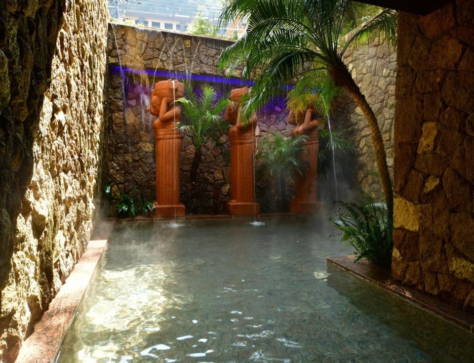Open Air Bath, Public Bath