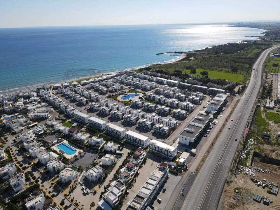 Day, Natural landscape, Bird's eye view, Beach, Sea view, Location
