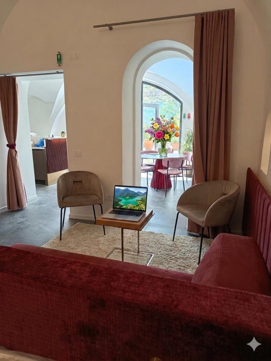 TV and multimedia, Living room, Seating area, furniture