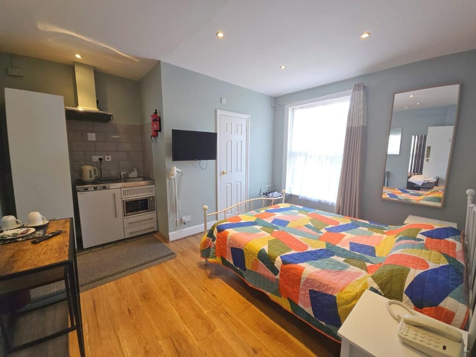 Kitchen or kitchenette, microwave