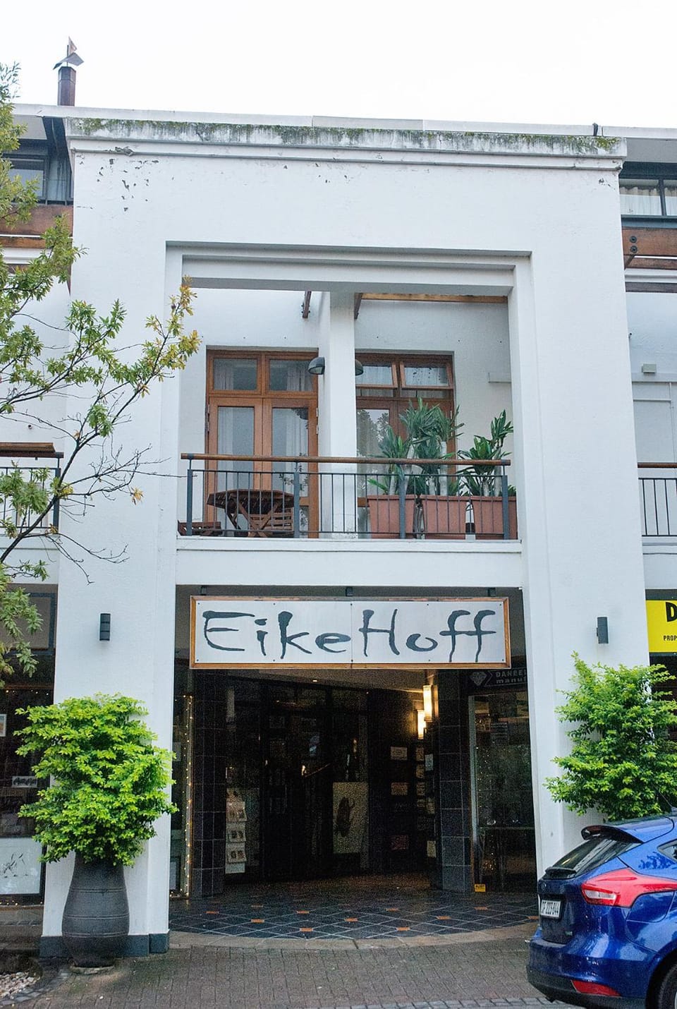 Avemore Eikehoff No 26 full power back up Apartment in Stellenbosch