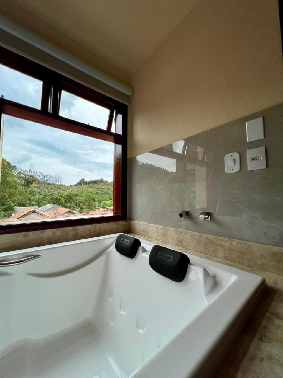 Natural landscape, Hot Tub, Bath