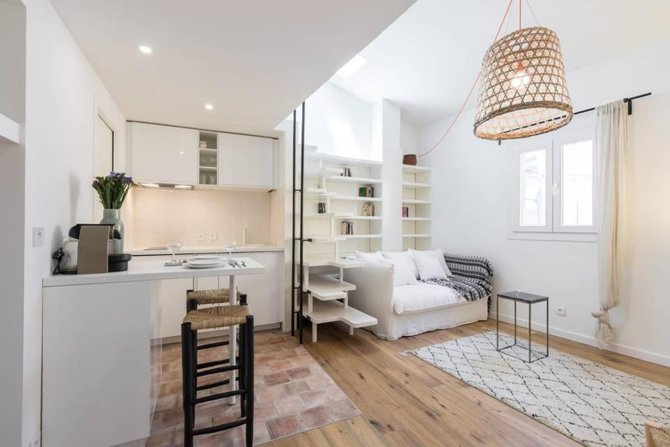 Malonat Duplex - Old Town Apartment in Nice