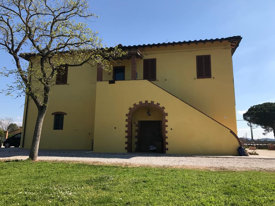 Facade/entrance, Garden view
