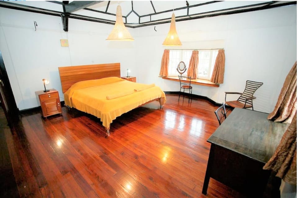 Photo of the whole room, bunk bed