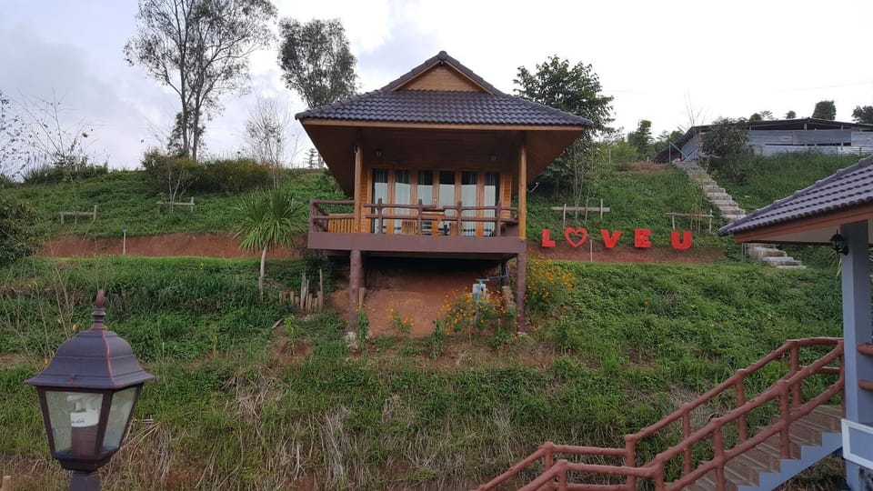 Tarahill Khao Kho Bed and Breakfast in Laos