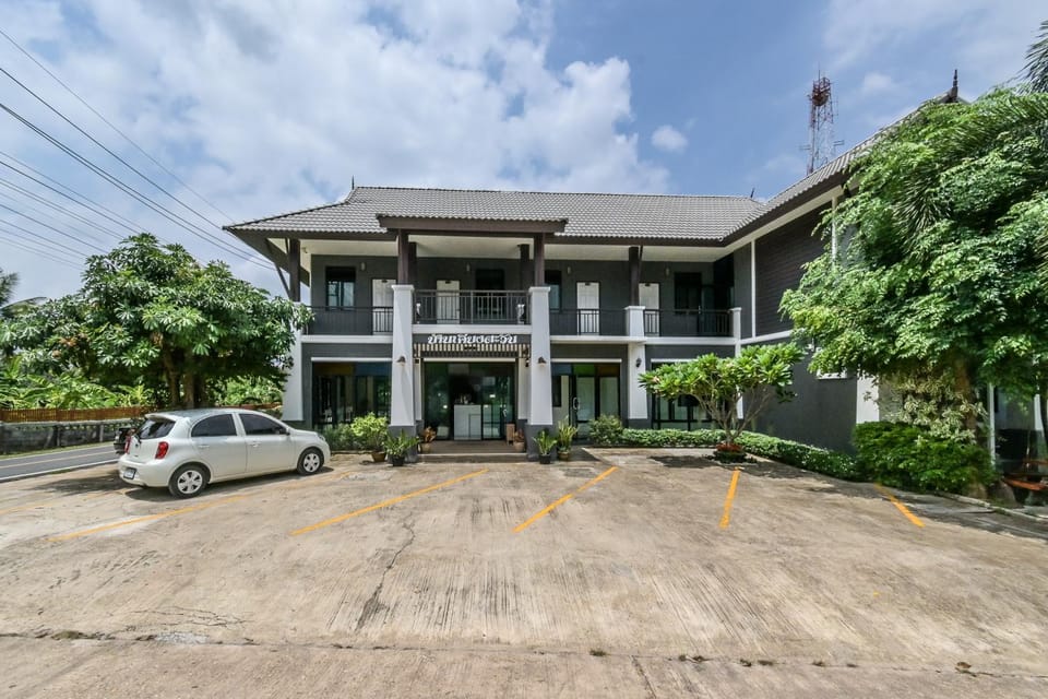 Property building, Parking