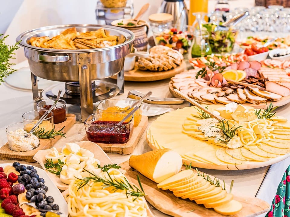 Buffet breakfast