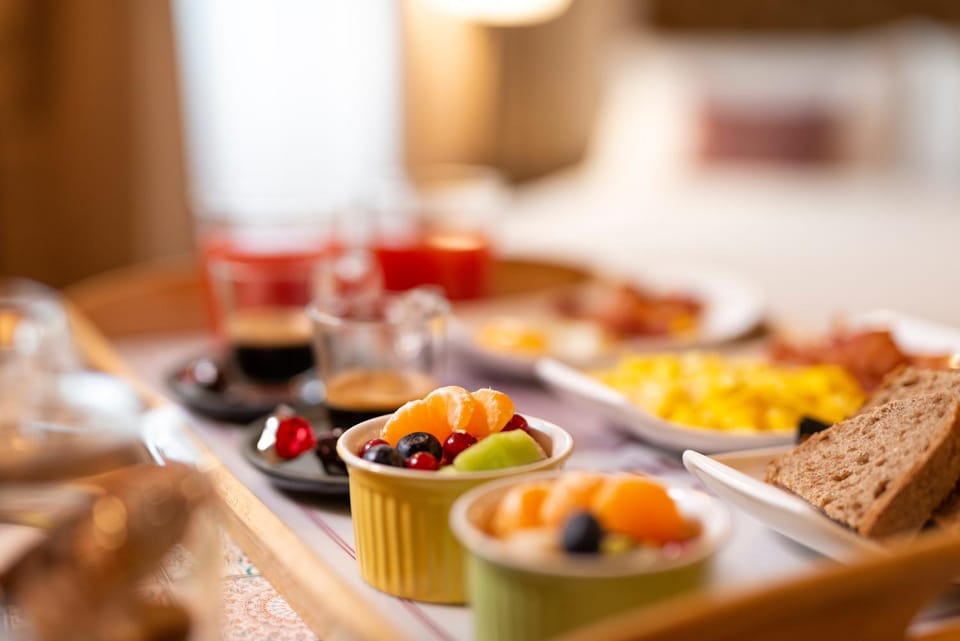 Breakfast, Breakfast, Continental breakfast