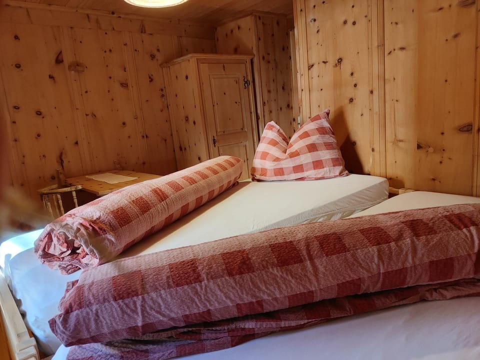 Berghaus am Sonnenhang Valpaschun House in Canton of Grisons