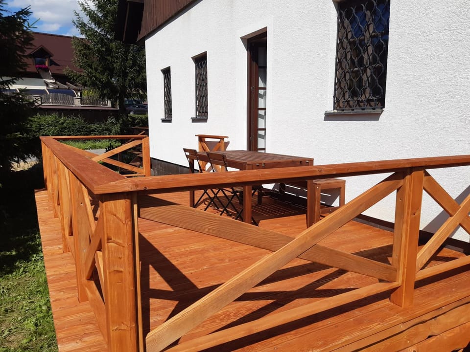 Apartmán U Lišek Apartment in Lower Silesian Voivodeship