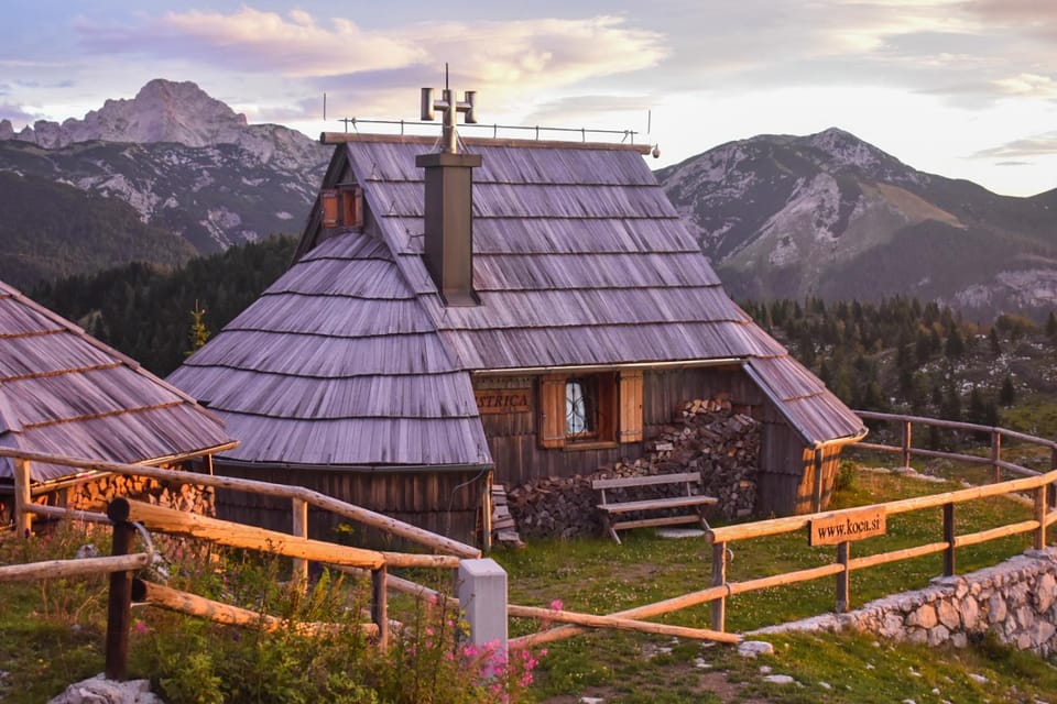 Property building, Mountain view, Sunrise
