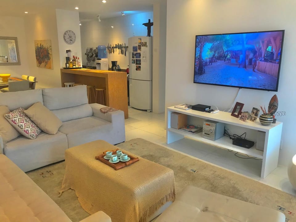 Communal lounge/ TV room, TV and multimedia