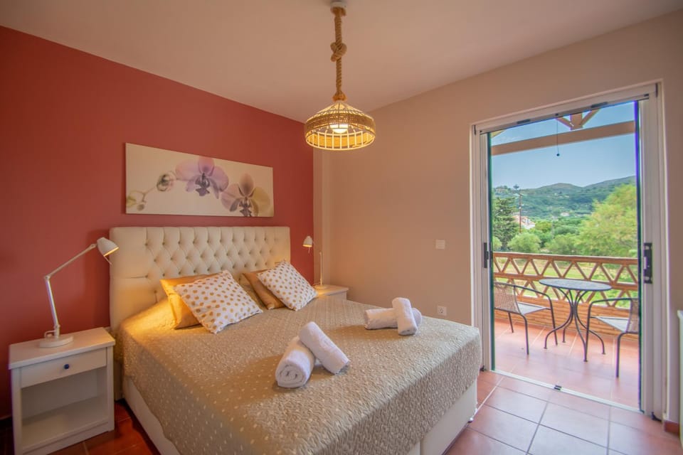 Balcony/Terrace, Bedroom, Garden view