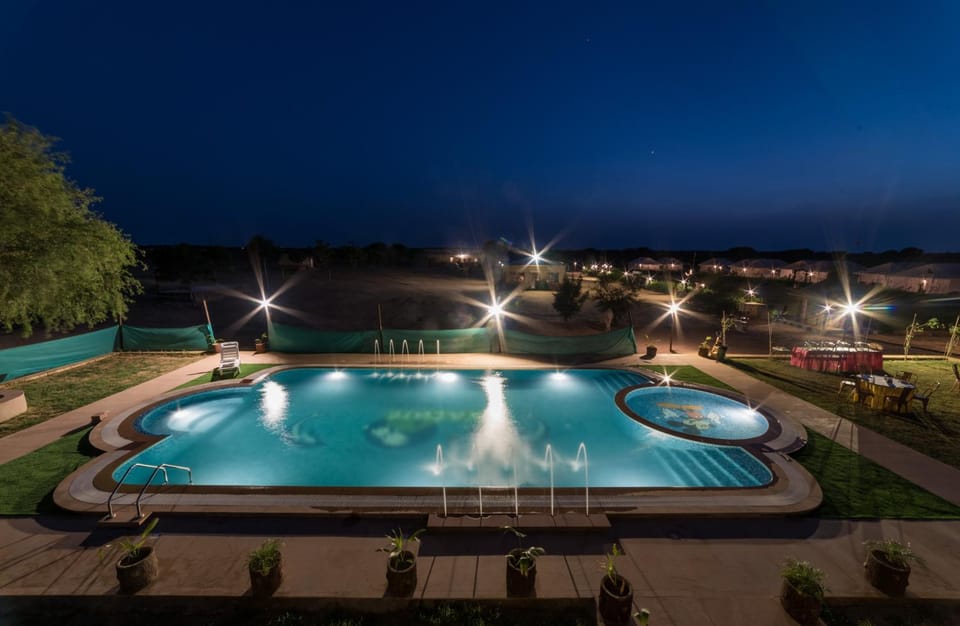 Swimming pool