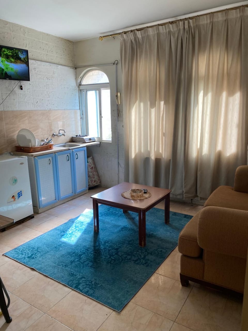 TV and multimedia, Kitchen or kitchenette, Living room