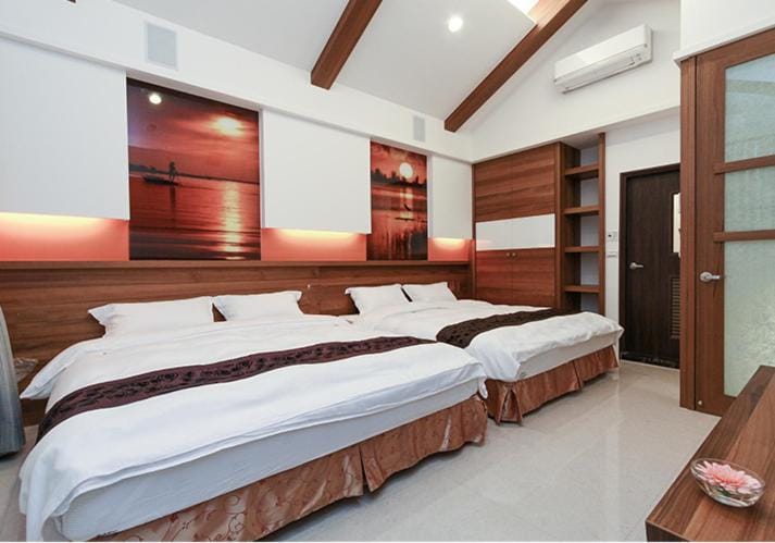 Frontenac IIan Vacation rental in Taiwan, Province of China