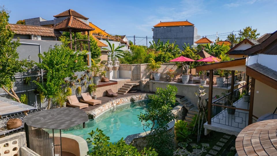 Property building, Swimming pool