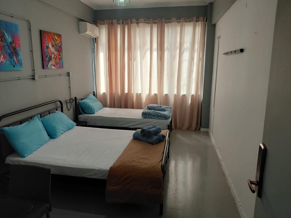 Urban Rooms Apartment in Athens