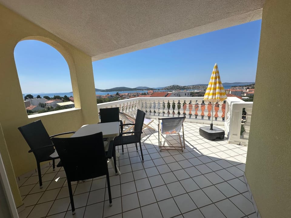 Apartments Jareb Apartment in Šibenik-Knin County, Croatia