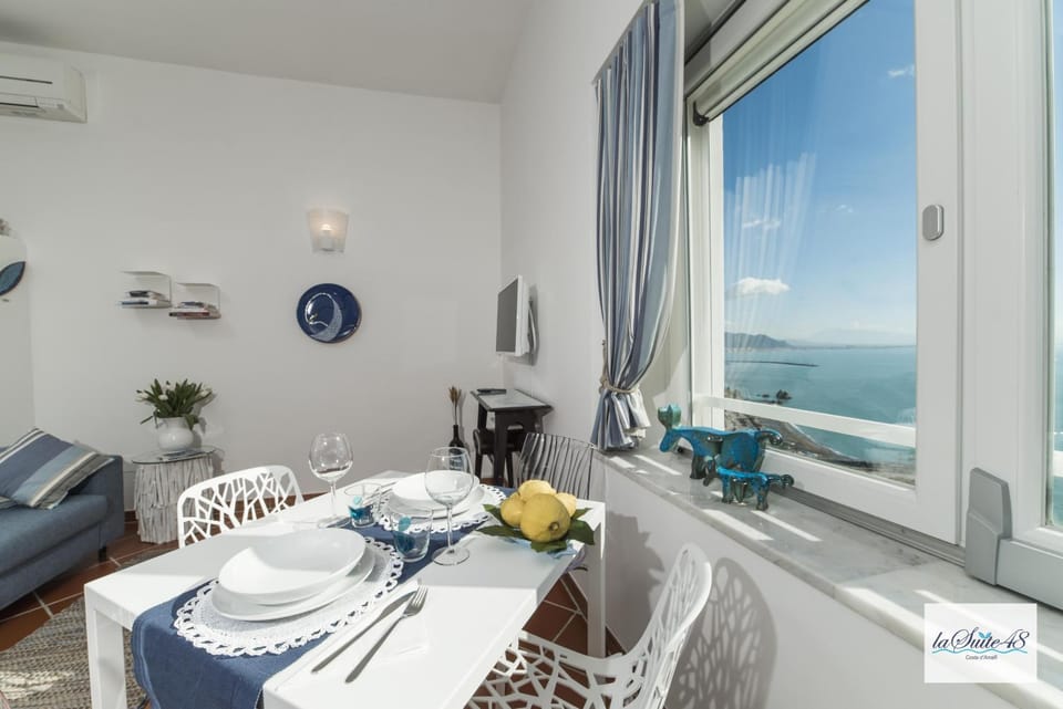 La Suite 48 House in Vietri sul Mare