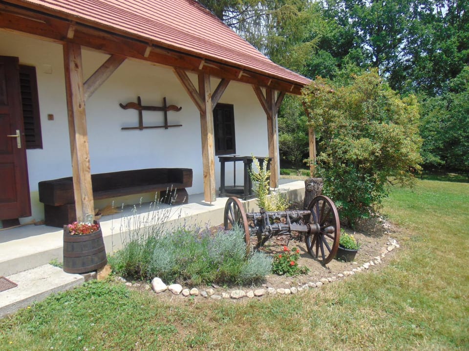 Rigó Vendégház Bed and Breakfast in Slovenia