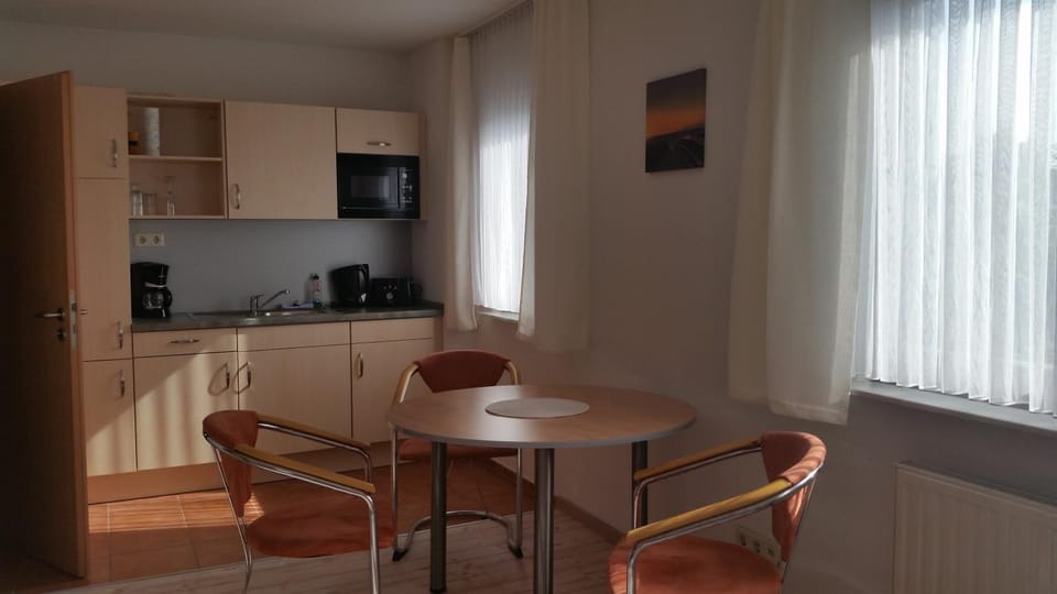 Apartmenthaus Zwenkau Vacation rental in Thuringia, Germany