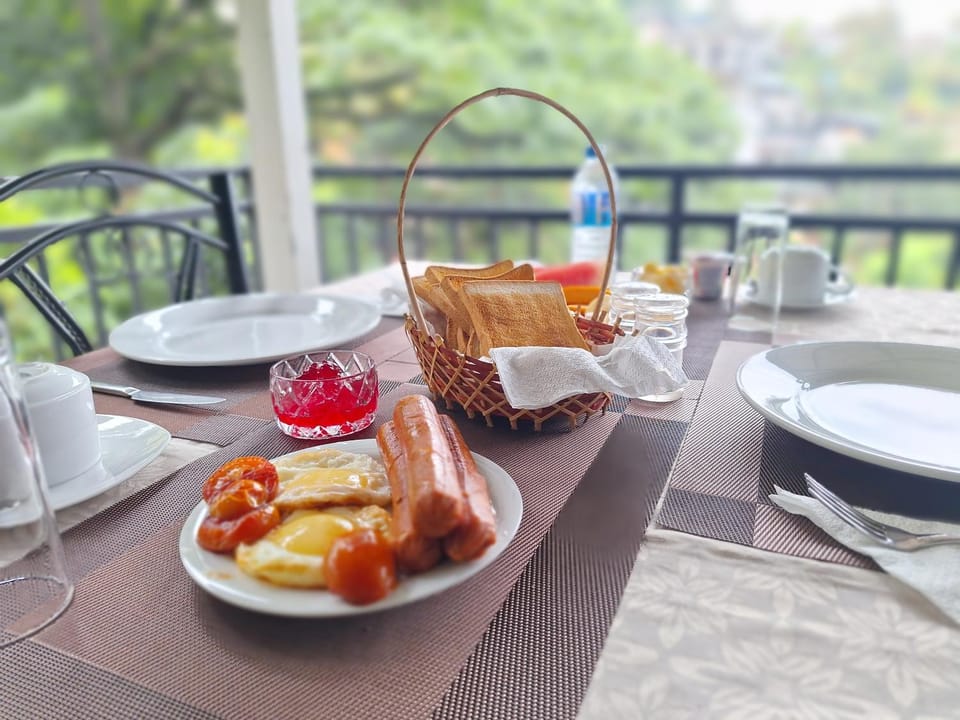 Breakfast, Continental breakfast