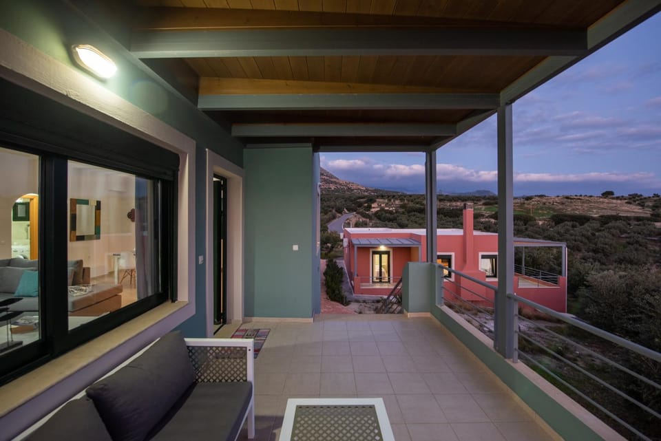 Balcony/Terrace, Living room