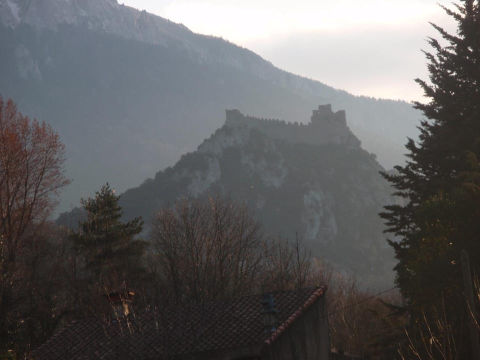 Nearby landmark, Natural landscape