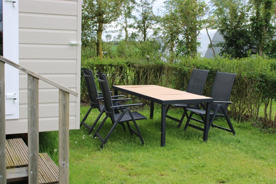 Garden, Balcony/Terrace